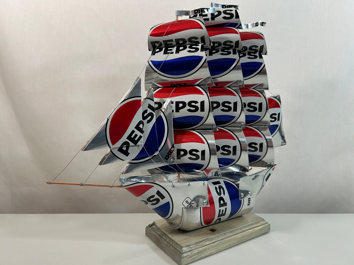 Pepsi Diet Soda Can Ship