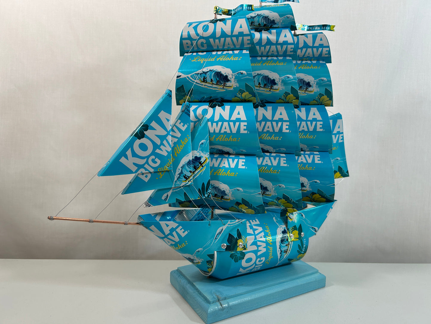 Kona Brewing Co Big Wave Golden Ale Beer Can Ship