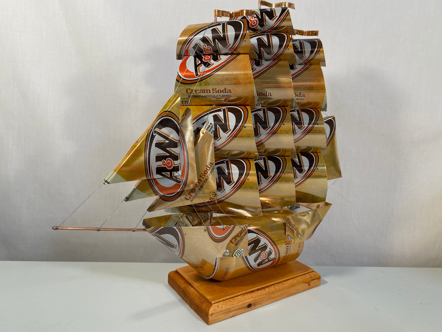 A&W Cream Soda Can Ship