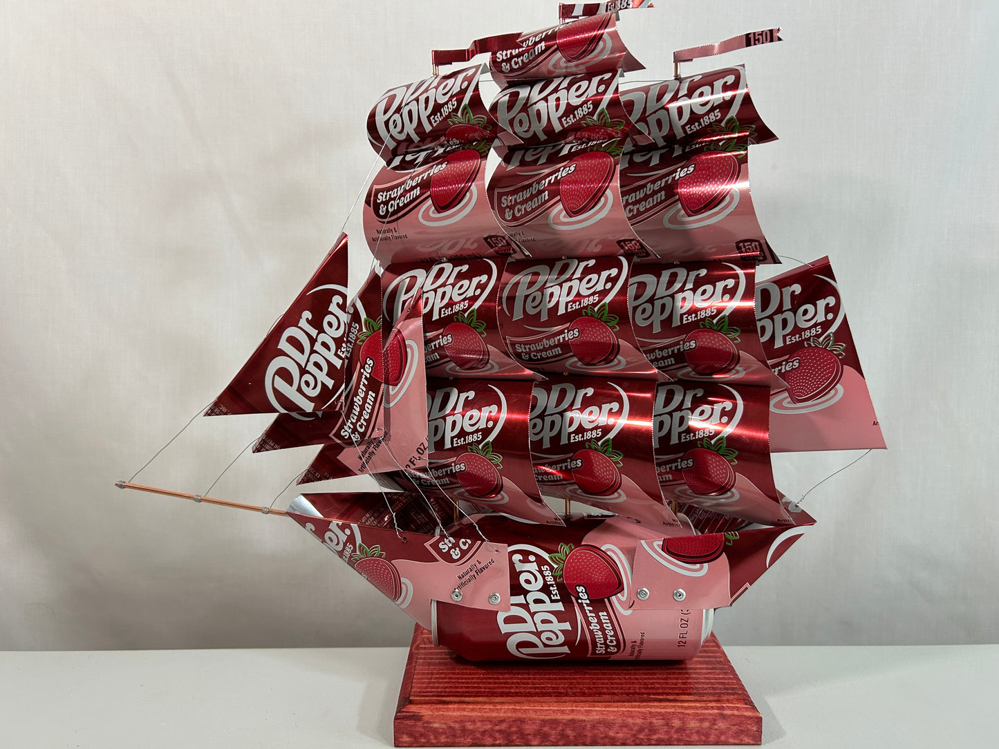 Dr Pepper Strawberries & Cream Soda Can Ship