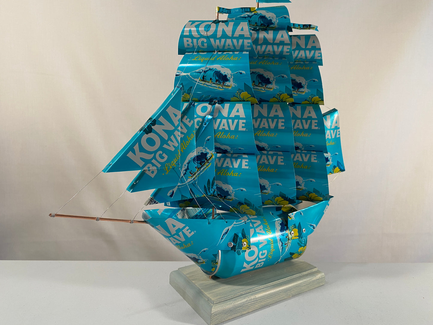 Kona Brewing Co Big Wave Golden Ale Beer Can Ship