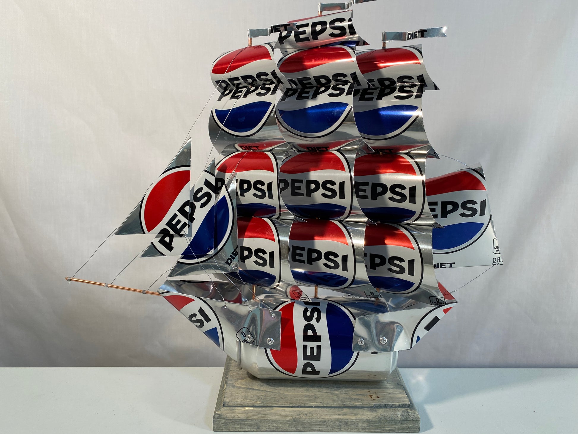 Pepsi Diet Soda Can Ship