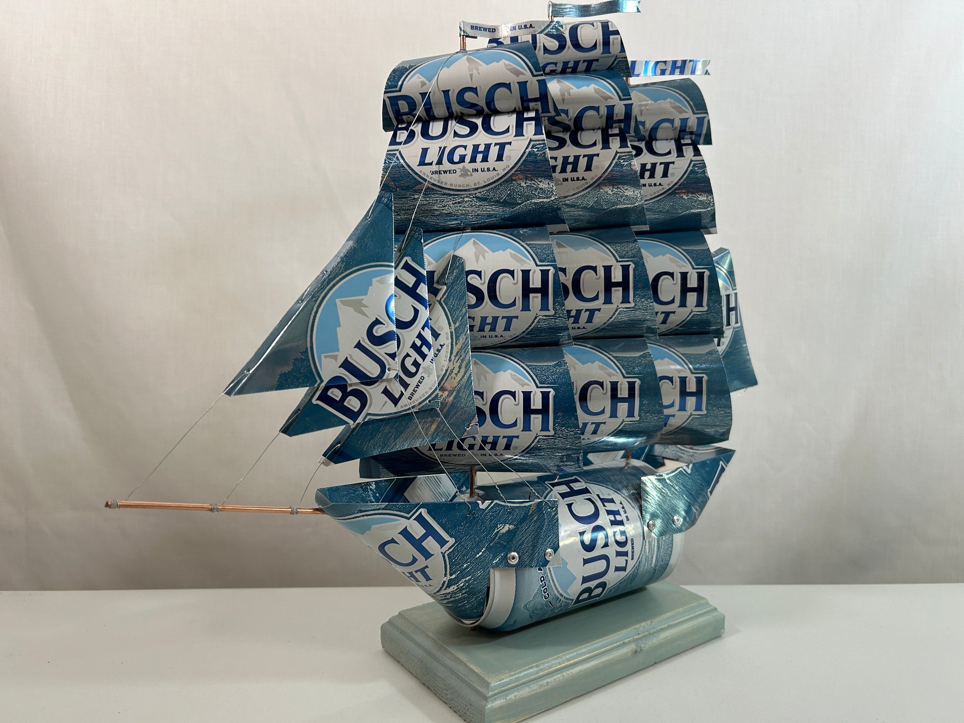 Anheuser Busch Light Beer Can Ship