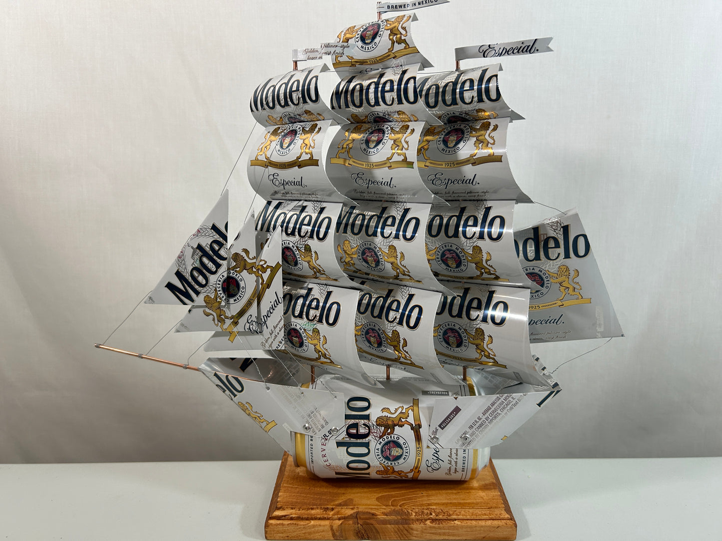 Modelo Especial Beer Can Ship