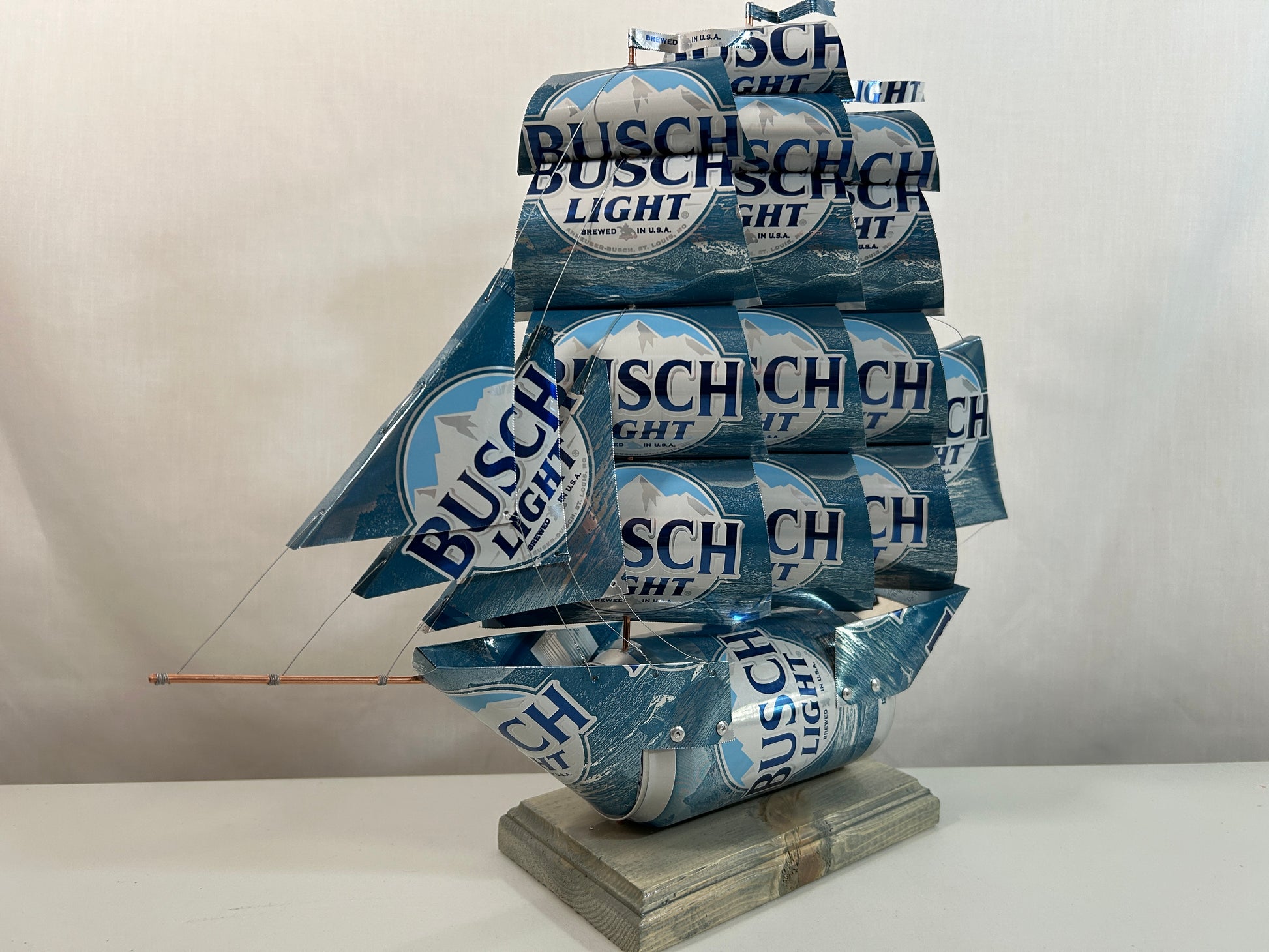Anheuser Busch Light Beer Can Ship