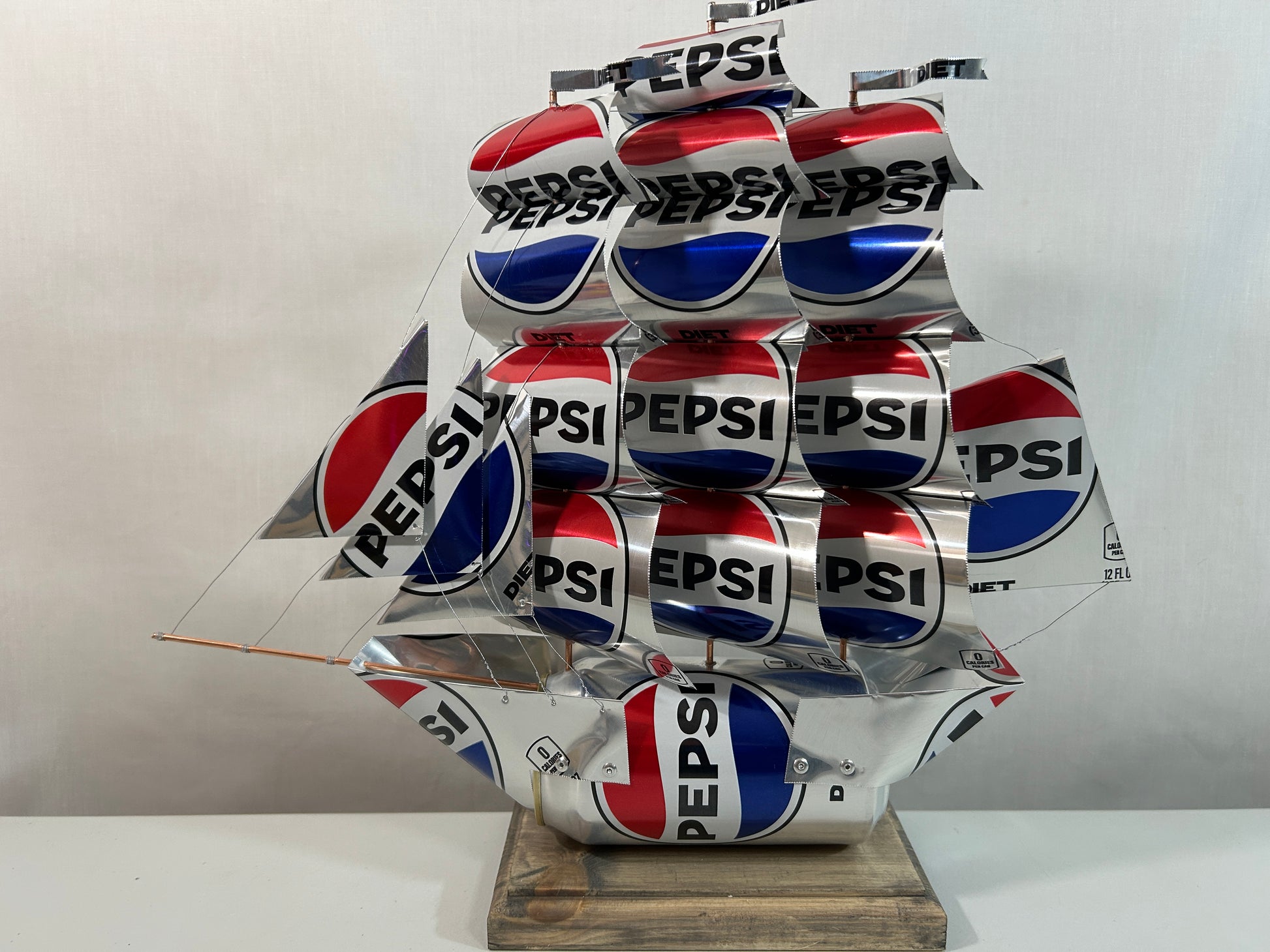Pepsi Diet Soda Can Ship