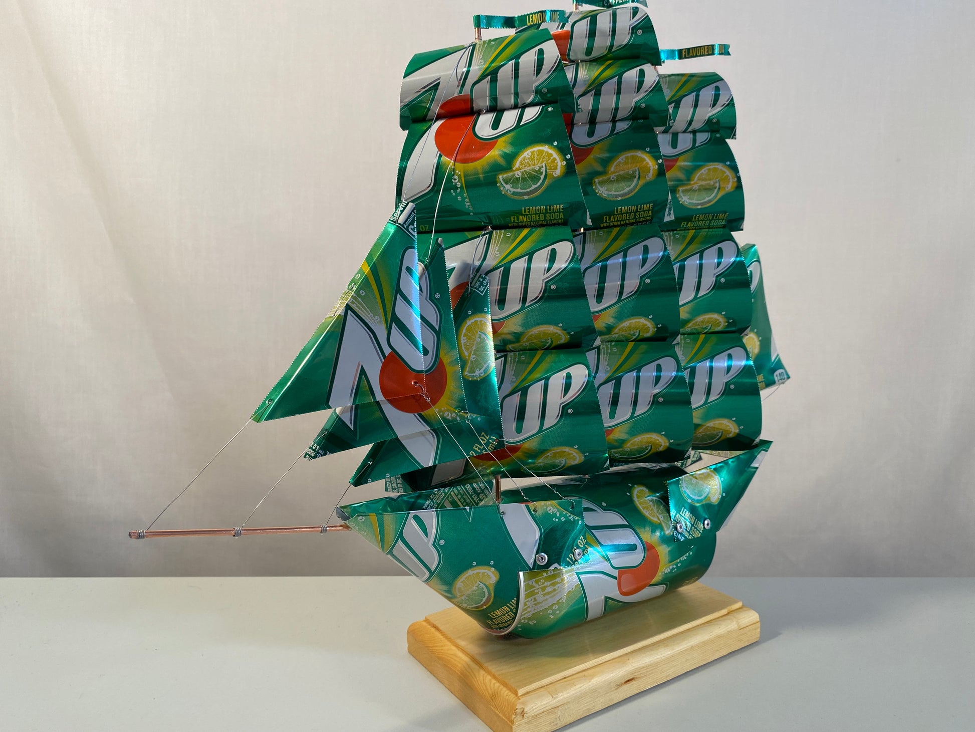 7UP Soda Can Ship