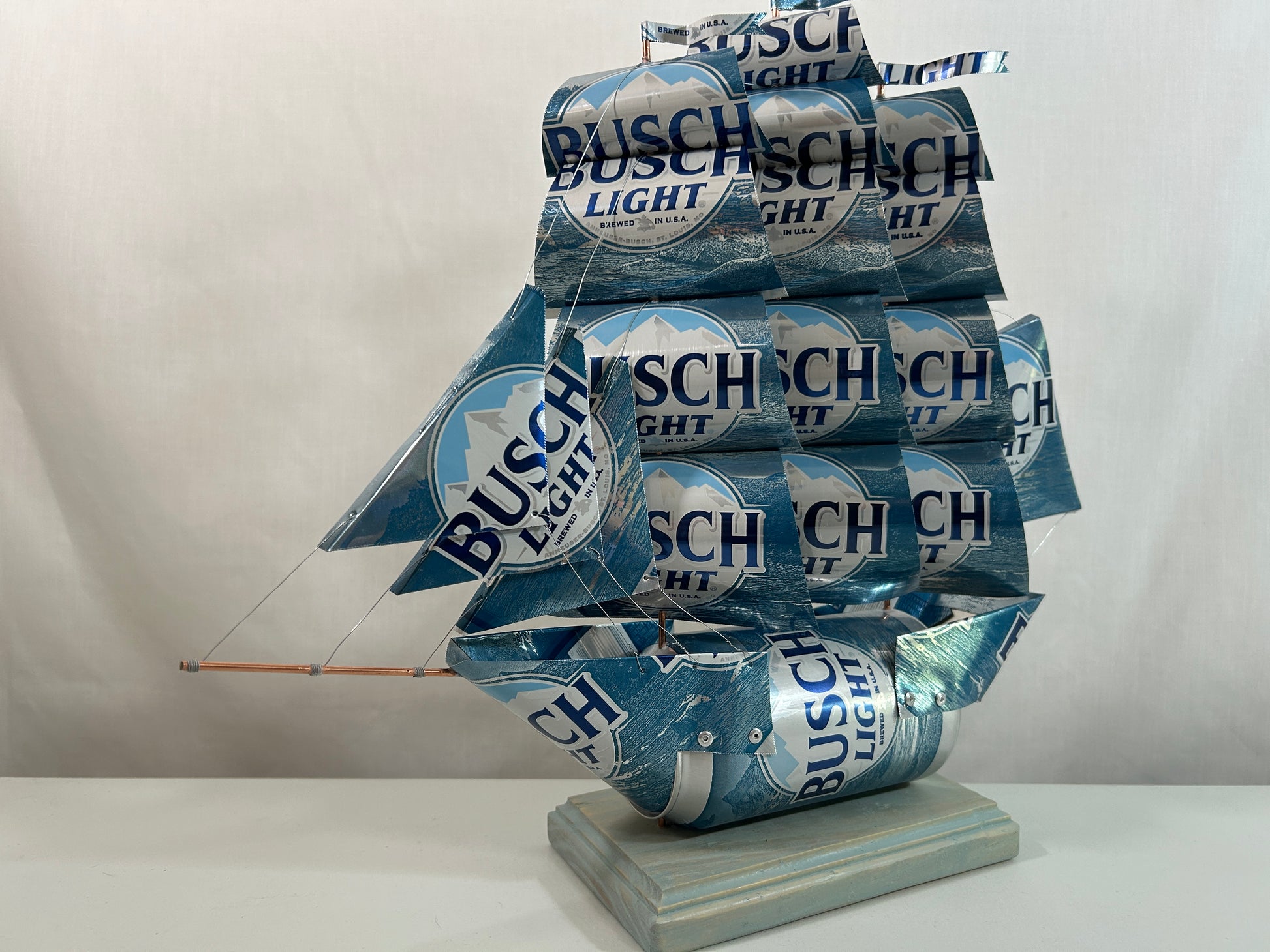 Anheuser Busch Light Beer Can Ship