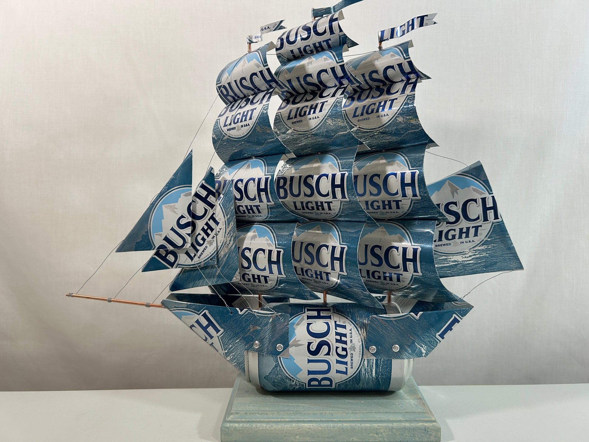 Anheuser Busch Light Beer Can Ship
