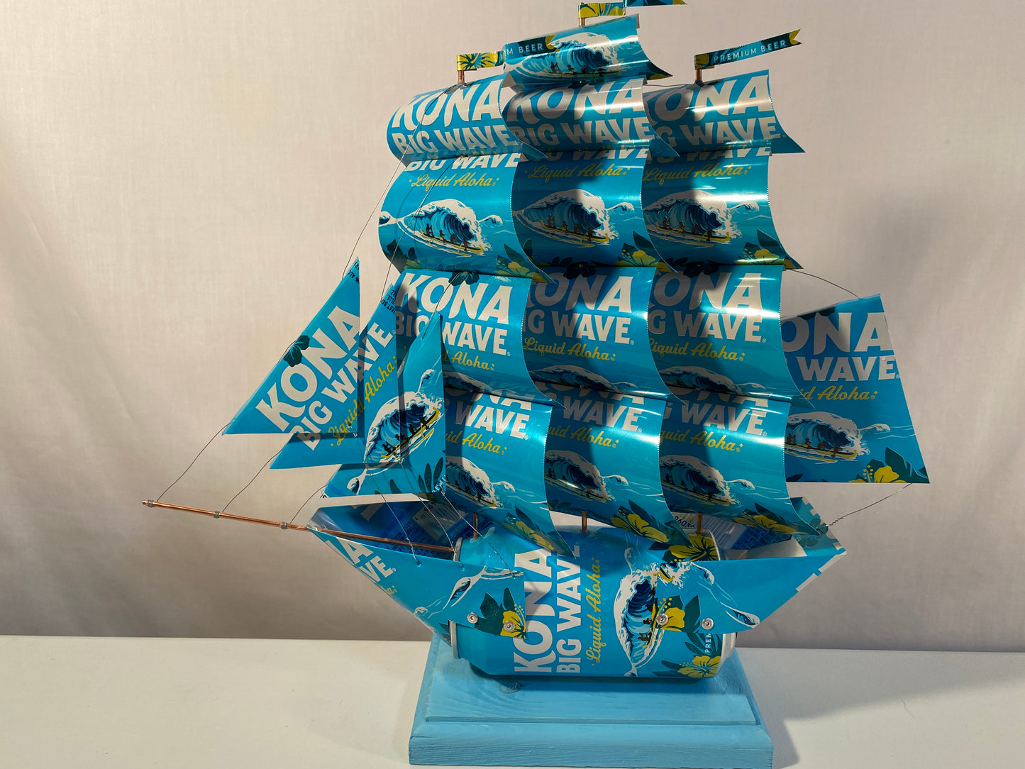 Kona Brewing Co Big Wave Golden Ale Beer Can Ship