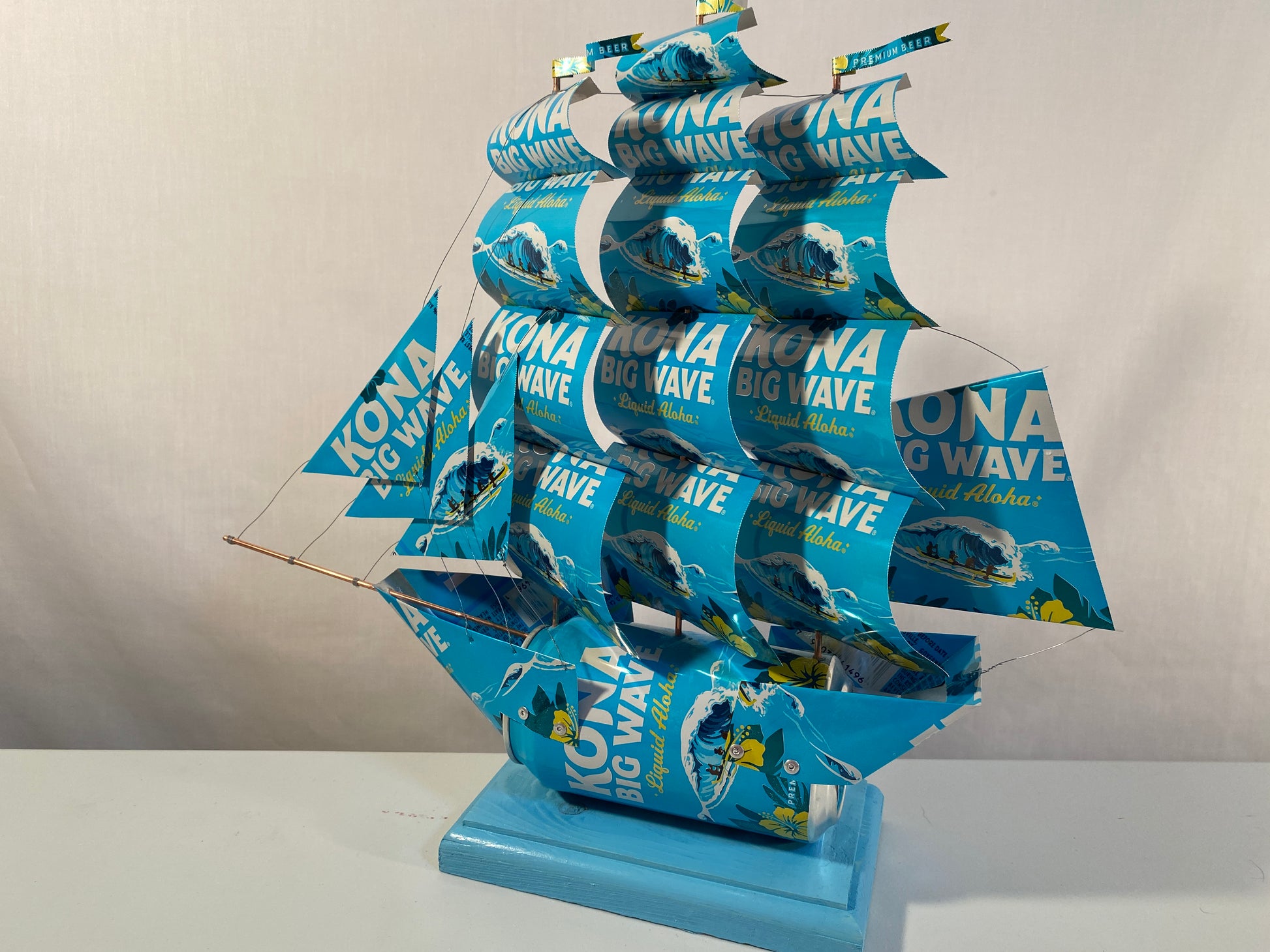 Kona Brewing Co Big Wave Golden Ale Beer Can Ship