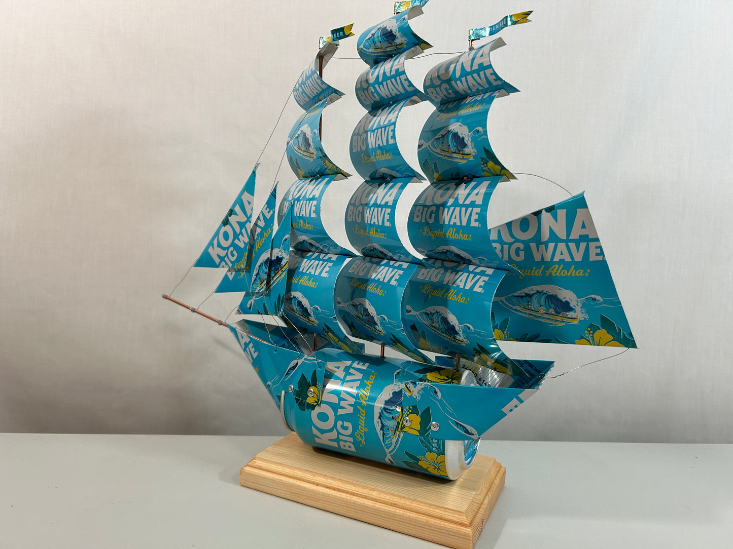 Kona Brewing Co Big Wave Golden Ale Beer Can Ship