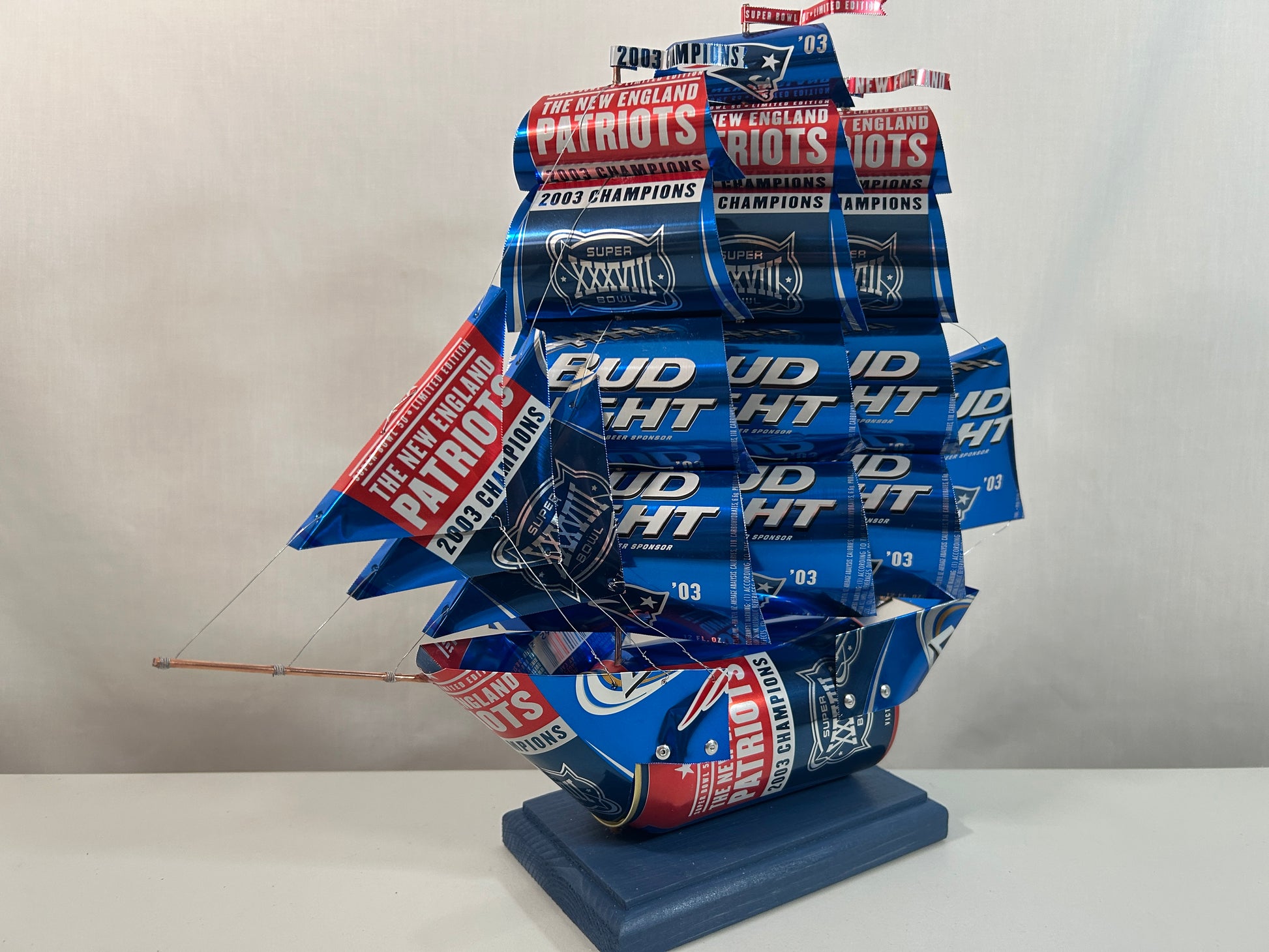 New England Patriots 2003 Champions Super Bowl XXXVIII Beer Can Ship