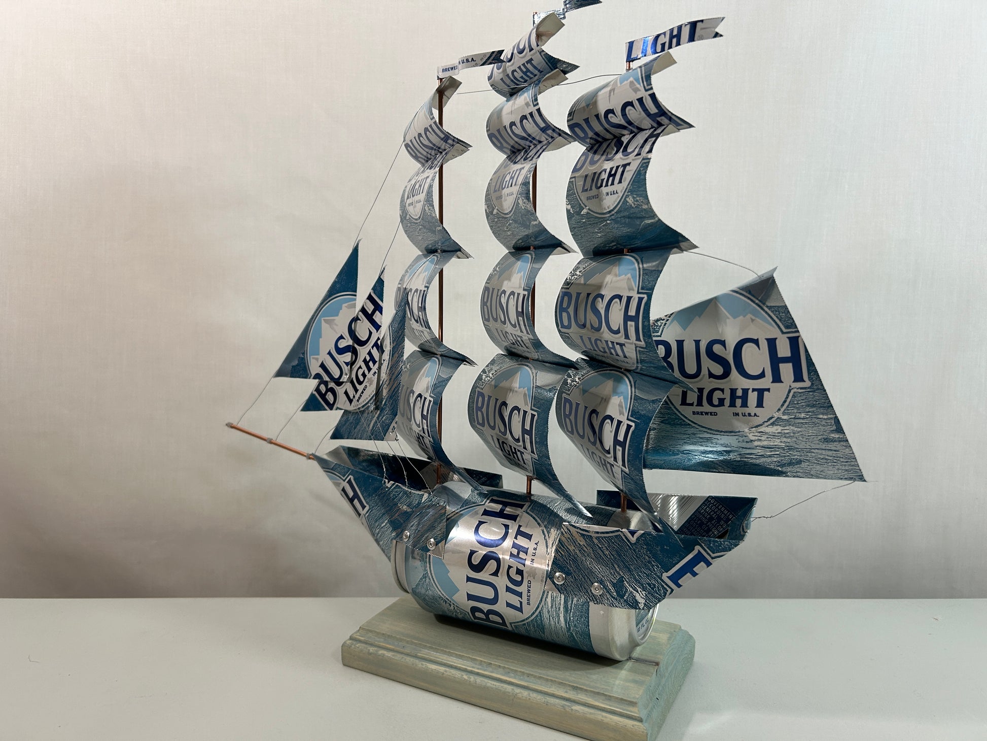 Anheuser Busch Light Beer Can Ship
