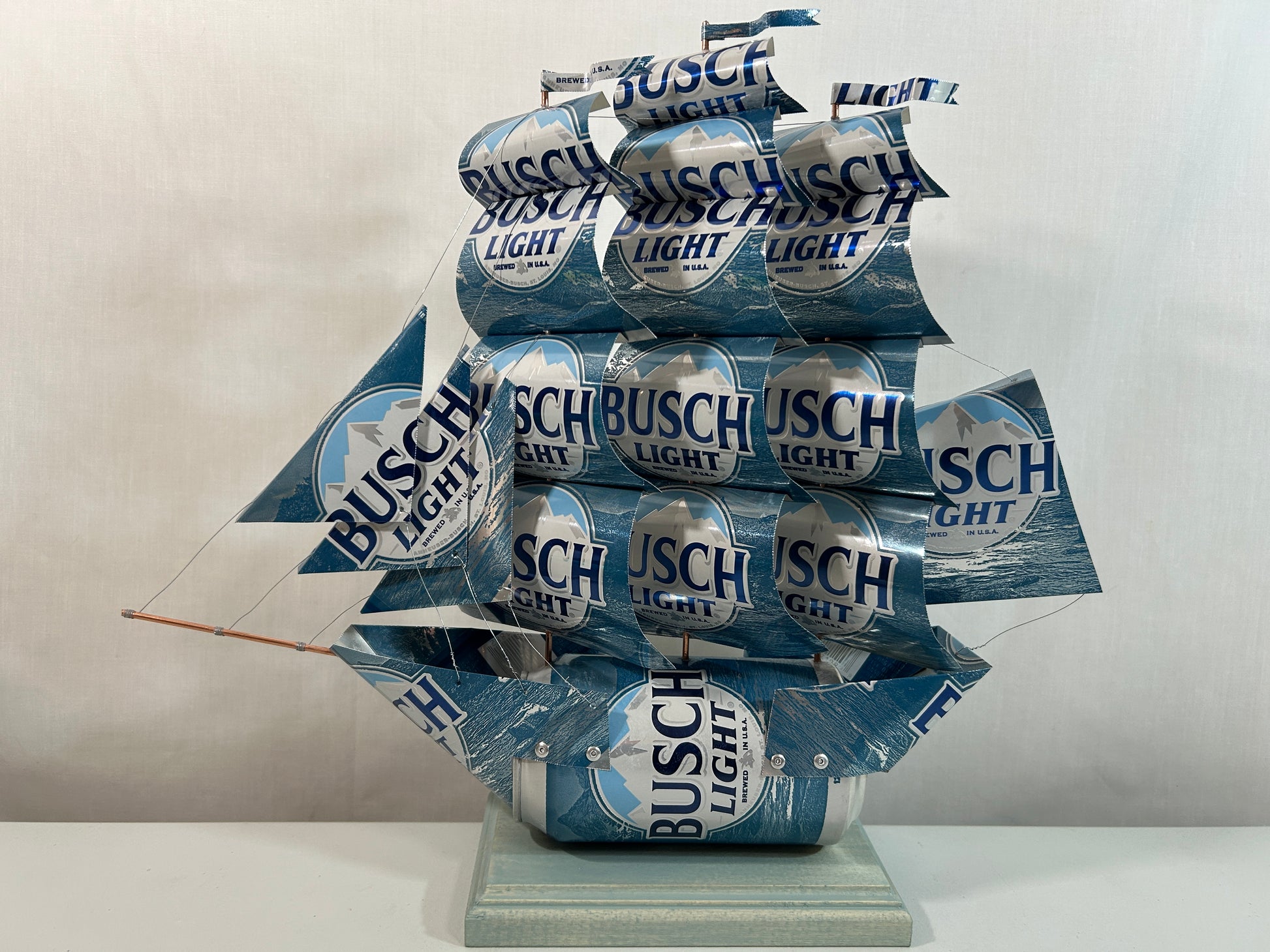 Anheuser Busch Light Beer Can Ship