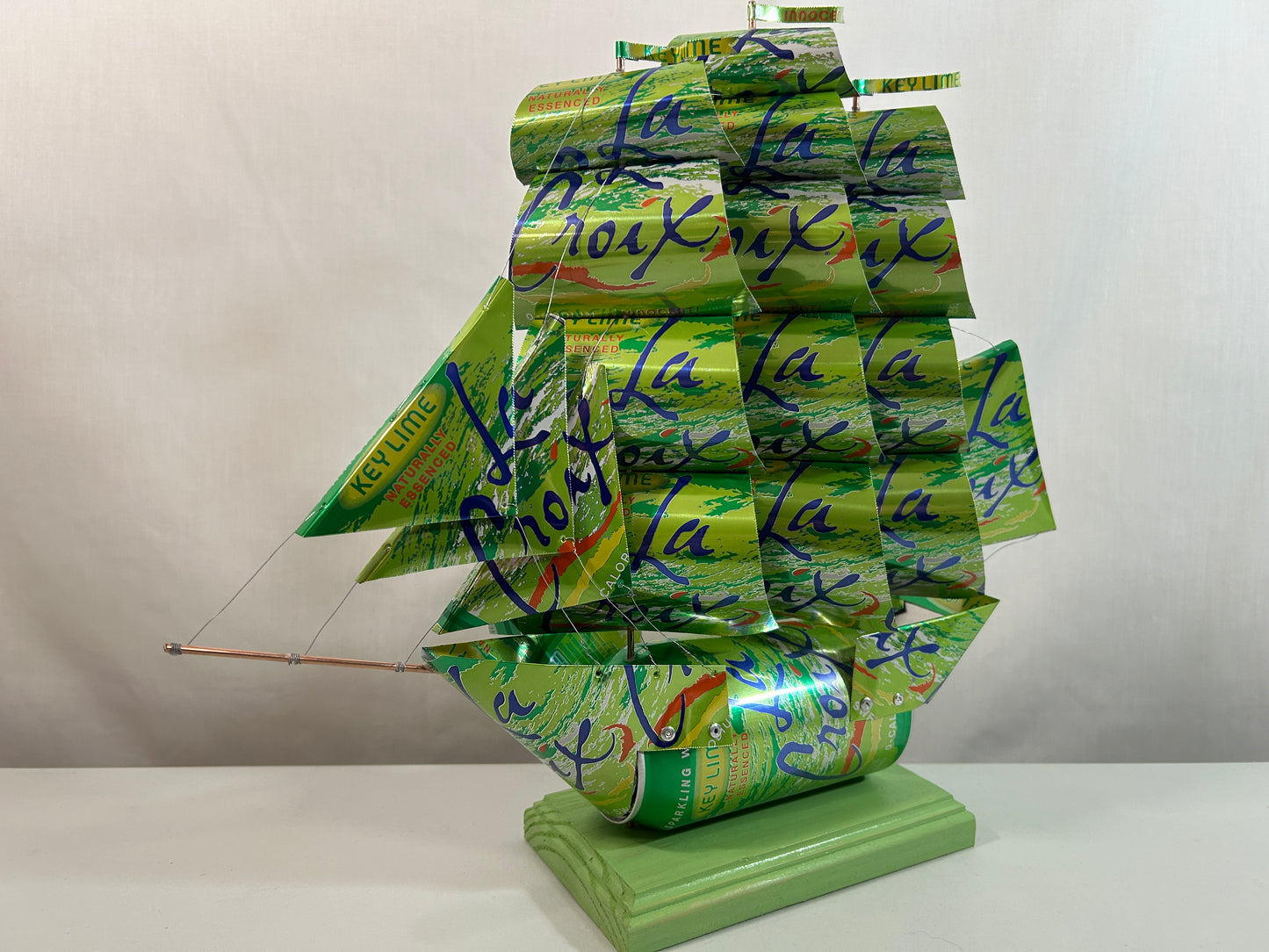 LaCroix Key Lime Sparkling Water Can Ship