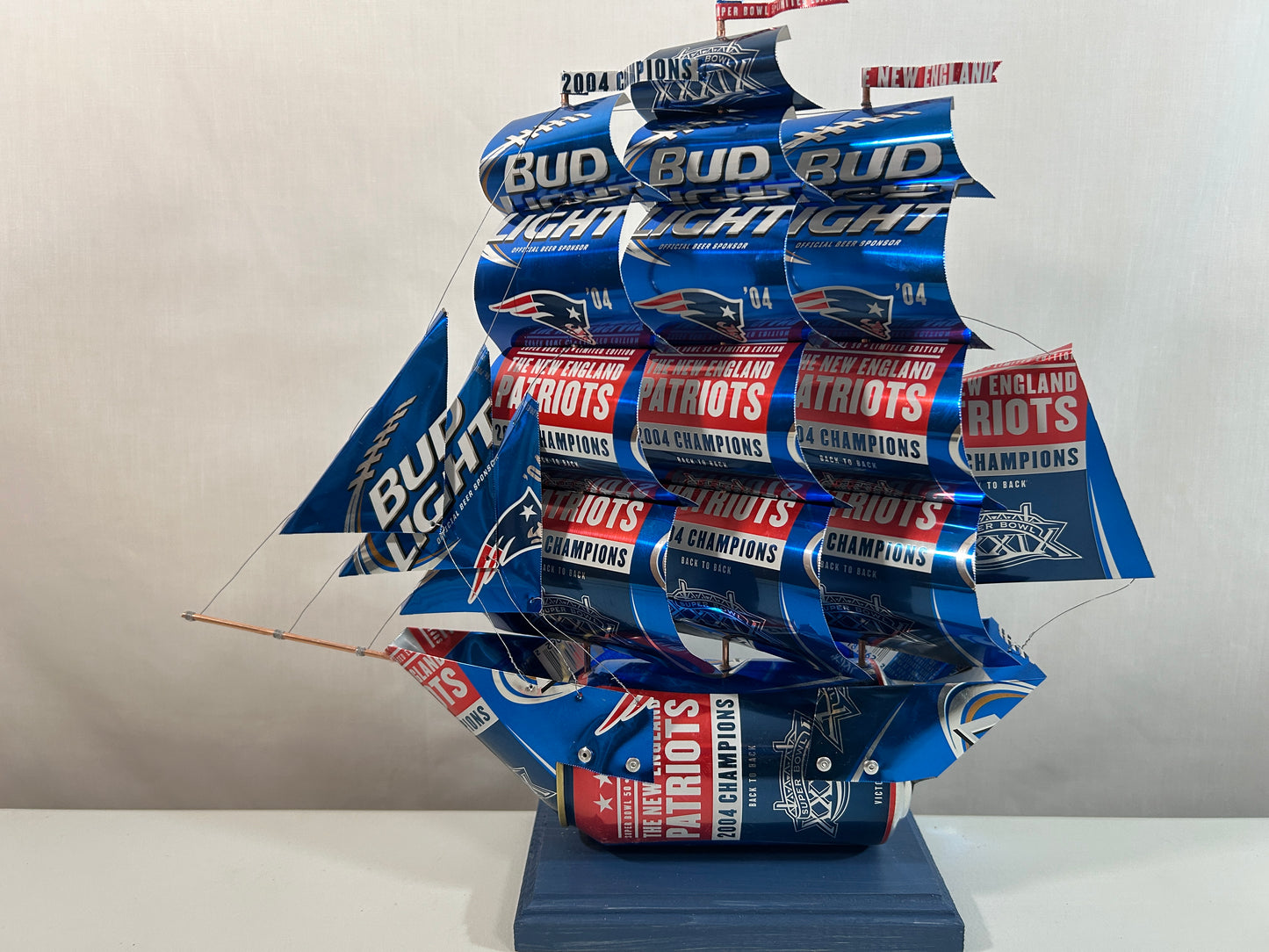 New England Patriots 2004 Champions Super Bowl XXXIX Beer Can Ship