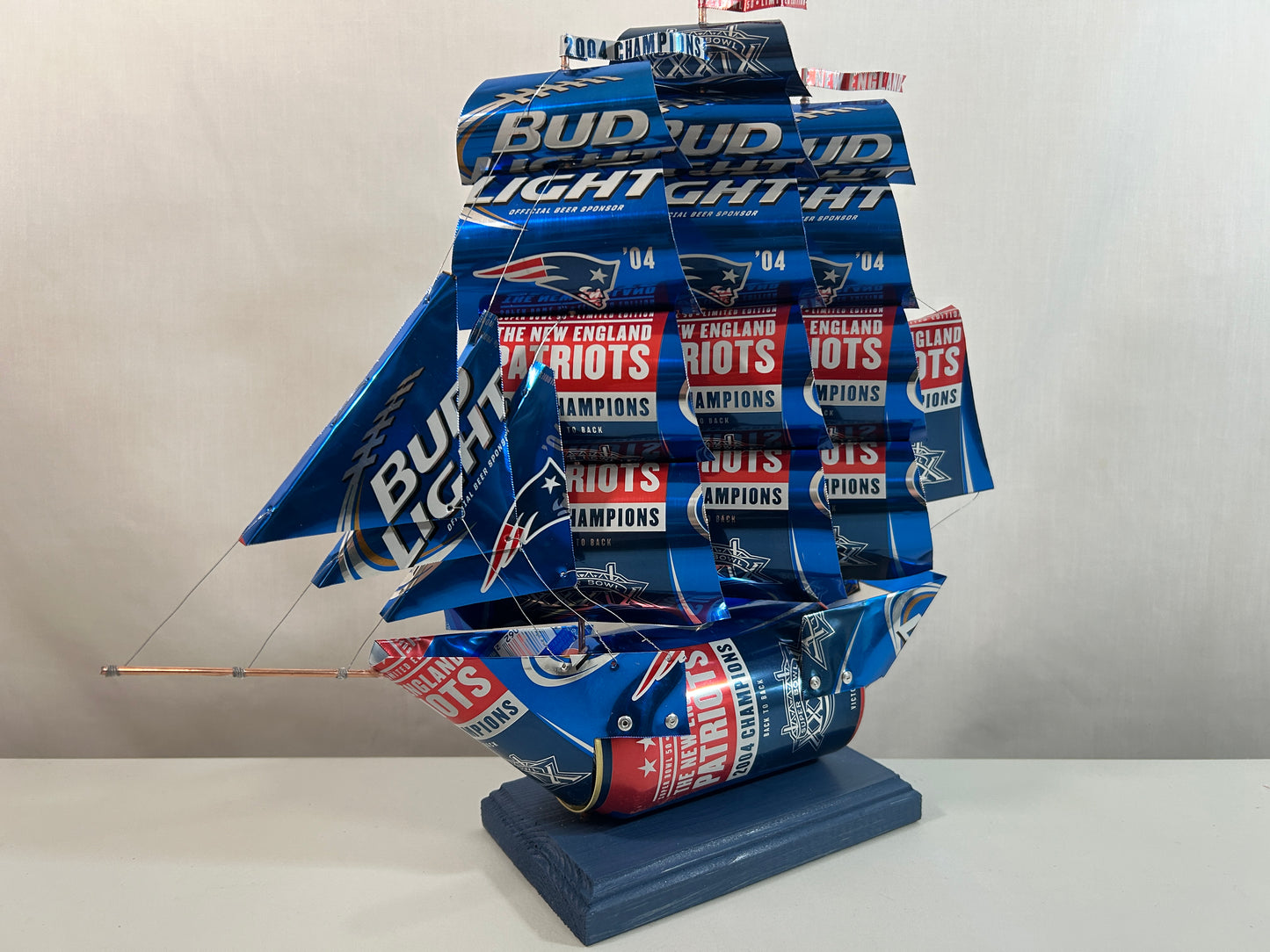 New England Patriots 2004 Champions Super Bowl XXXIX Beer Can Ship