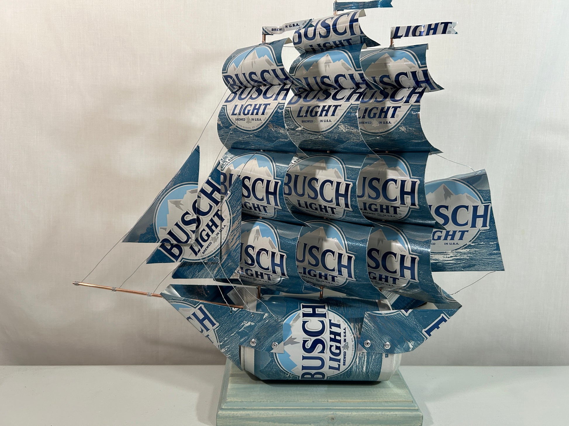 Anheuser Busch Light Beer Can Ship