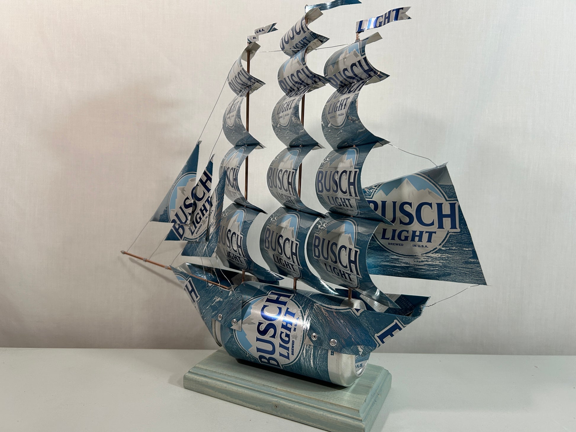 Anheuser Busch Light Beer Can Ship