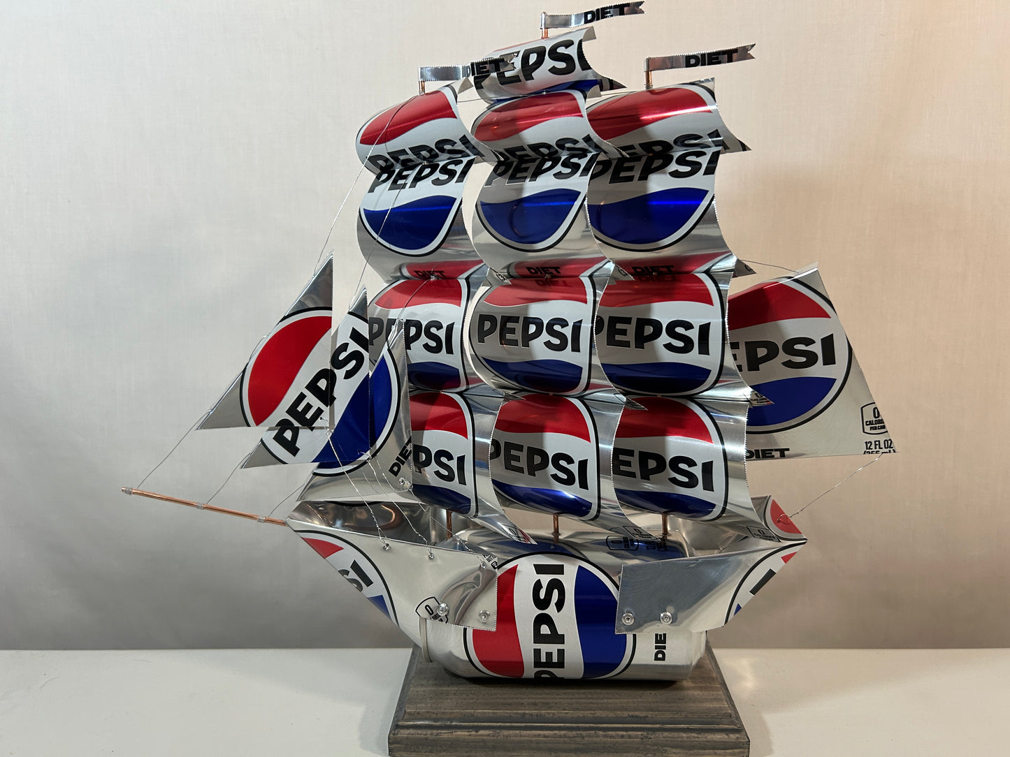 Pepsi Diet Soda Can Ship