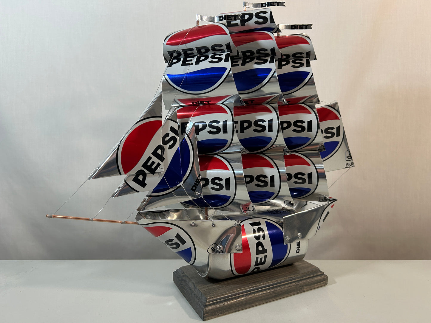 Pepsi Diet Soda Can Ship