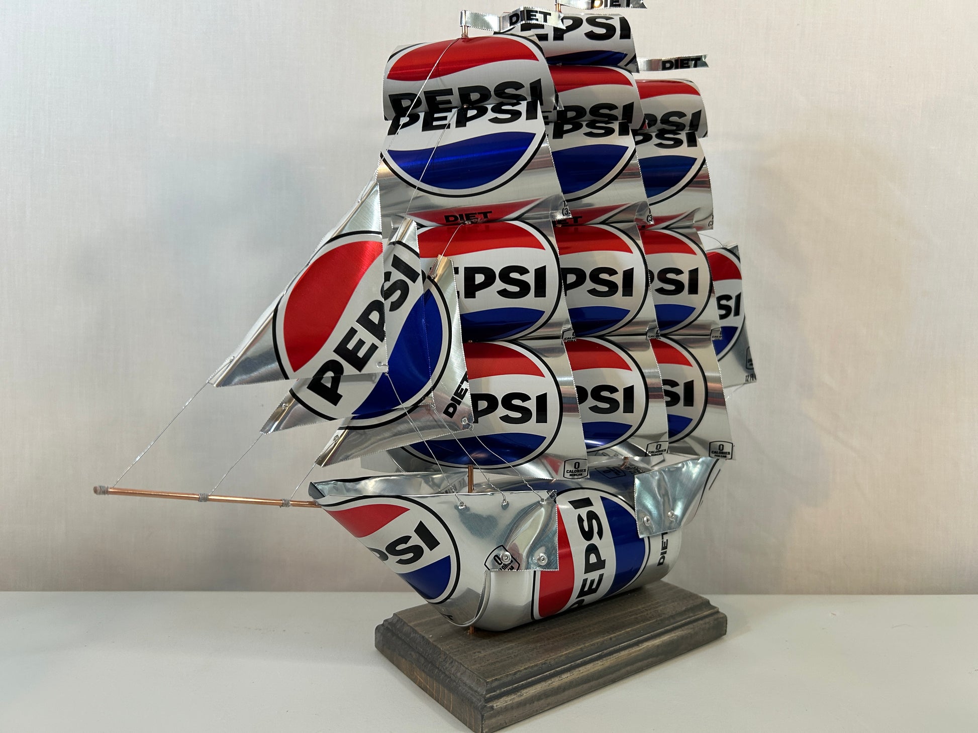 Pepsi Diet Soda Can Ship