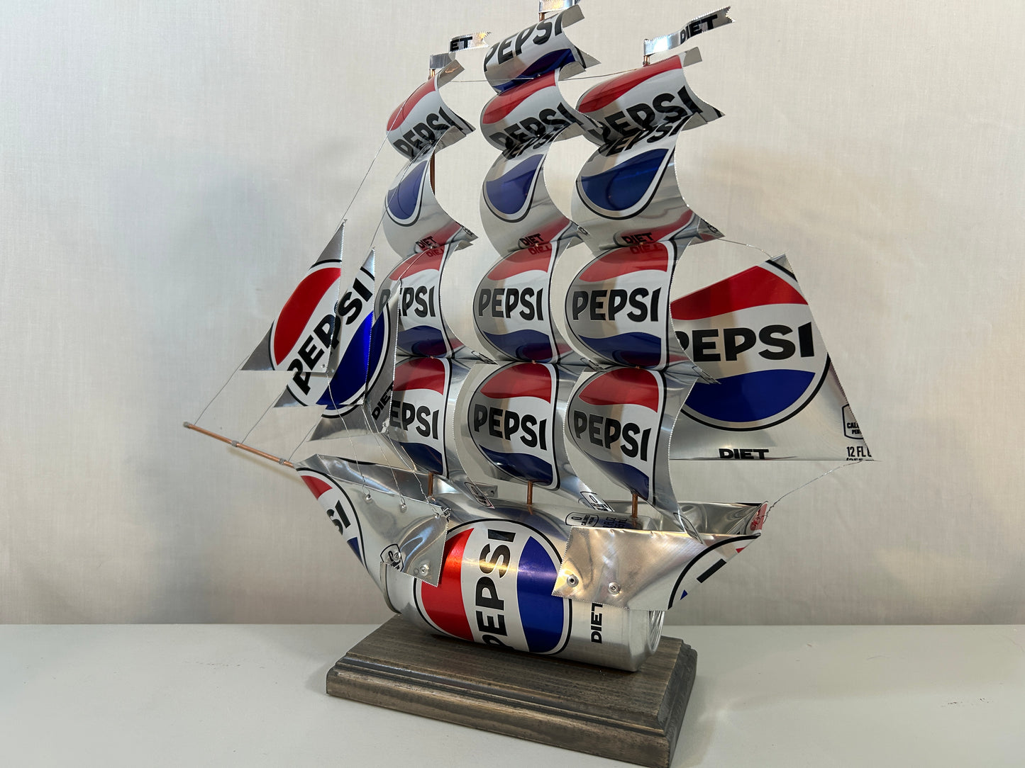 Pepsi Diet Soda Can Ship