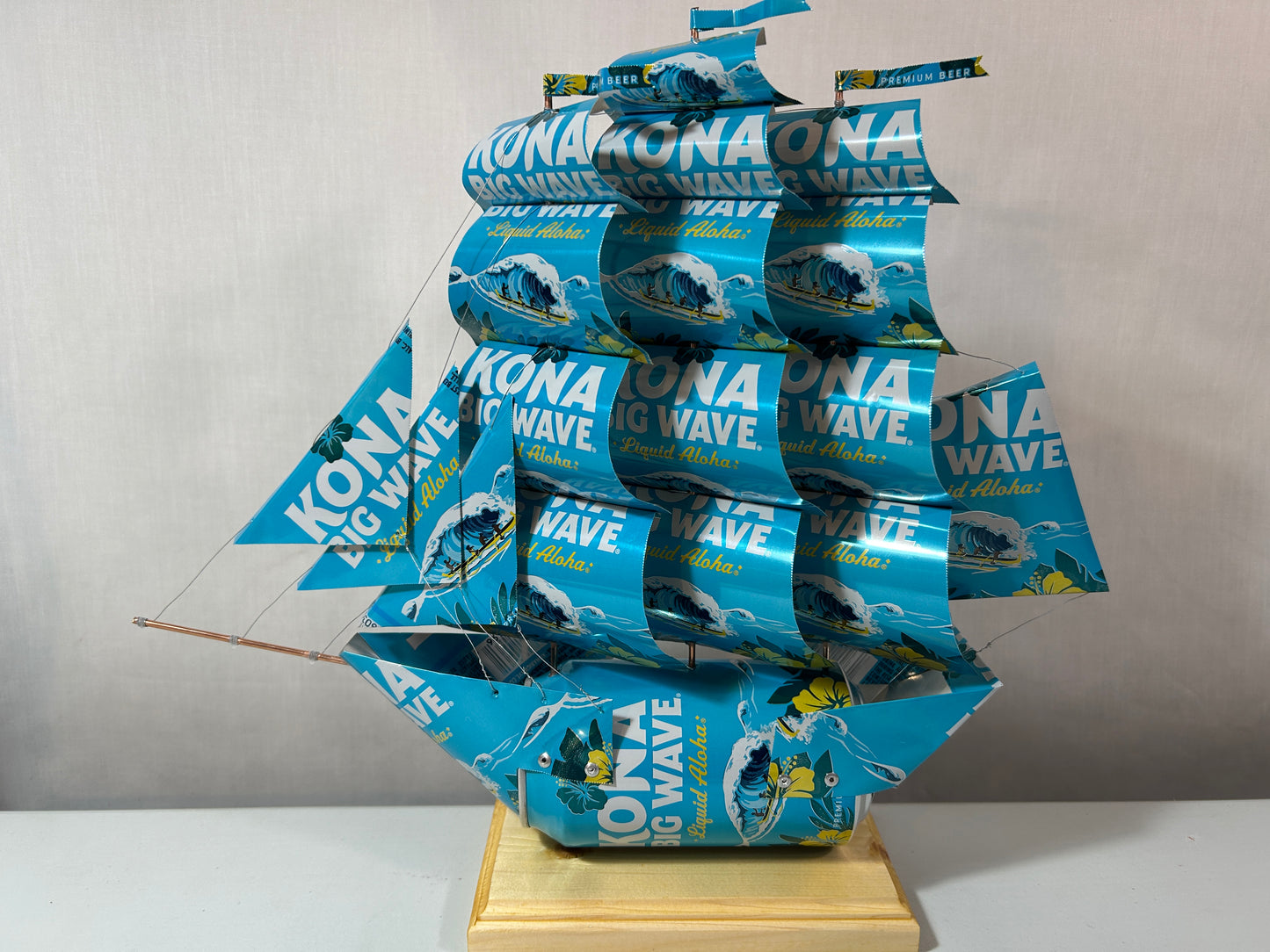 Kona Brewing Co Big Wave Golden Ale Beer Can Ship
