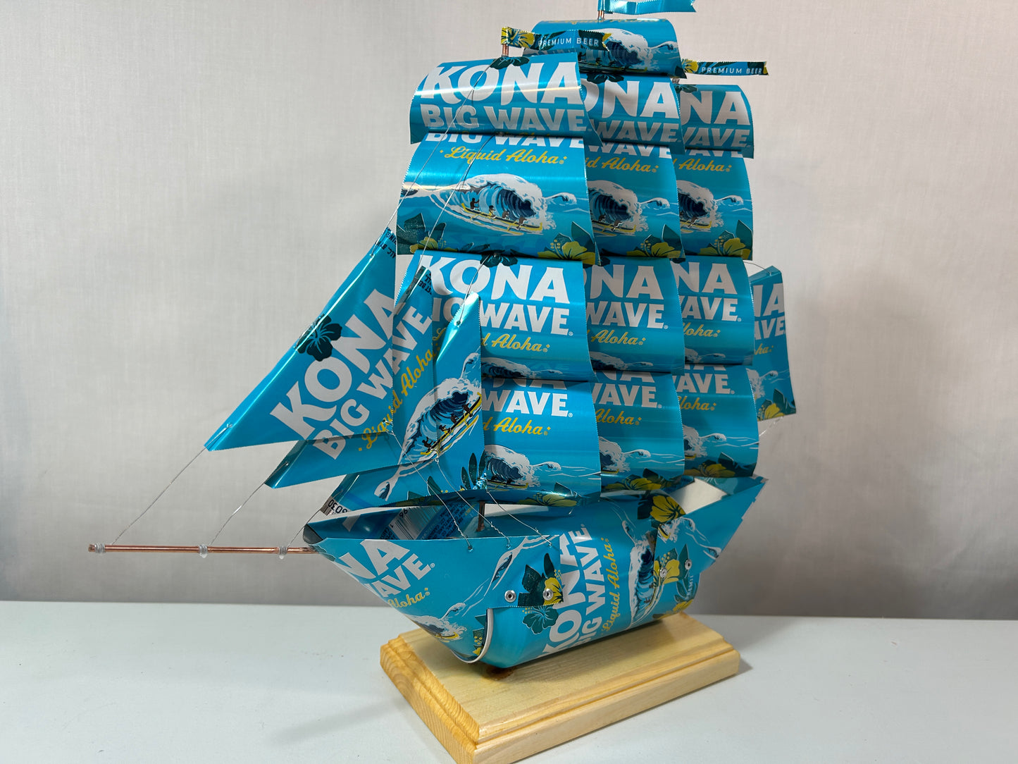 Kona Brewing Co Big Wave Golden Ale Beer Can Ship