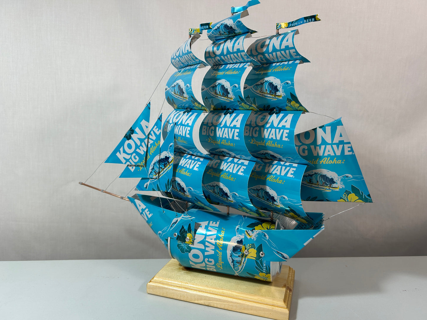 Kona Brewing Co Big Wave Golden Ale Beer Can Ship