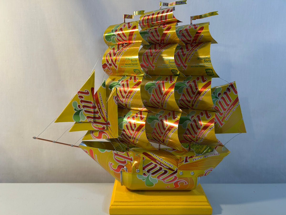 Squirt Grapefruit Soda Can Ship