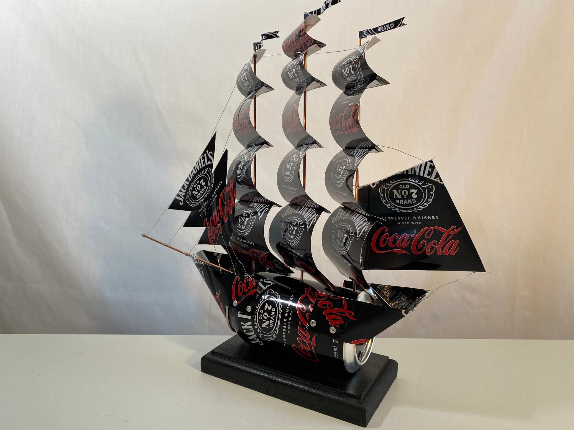 Jack Daniel&#39;s Coca-Cola Zero Sugar Can Ship